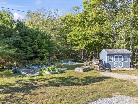 175 Main Street Bowdoinham ME 04008