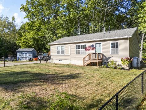 175 Main Street Bowdoinham ME 04008