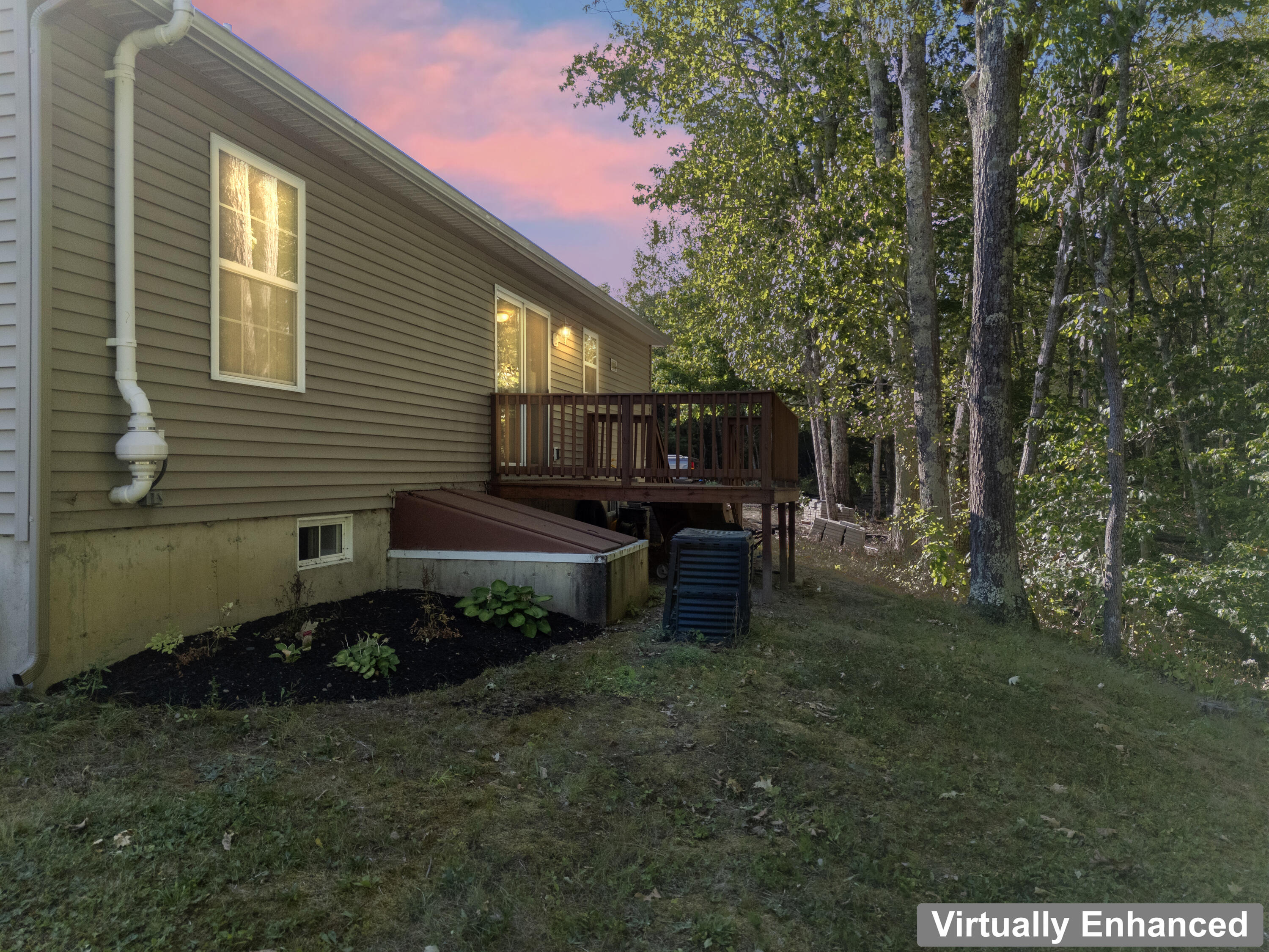 175 Main Street Bowdoinham ME 04008