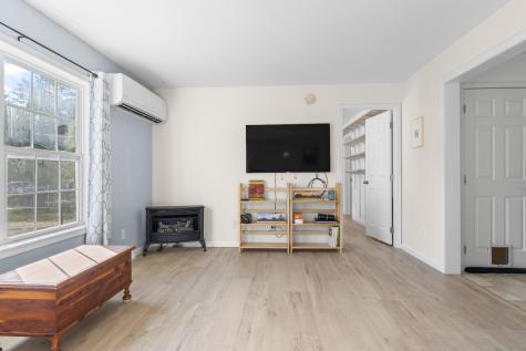 175 Main Street Bowdoinham ME 04008