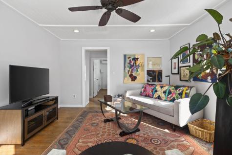 13 Cross Street Kittery ME 03904