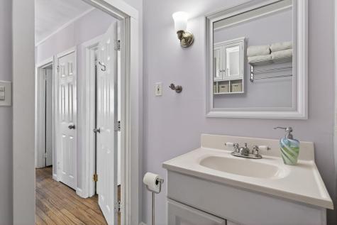 13 Cross Street Kittery ME 03904