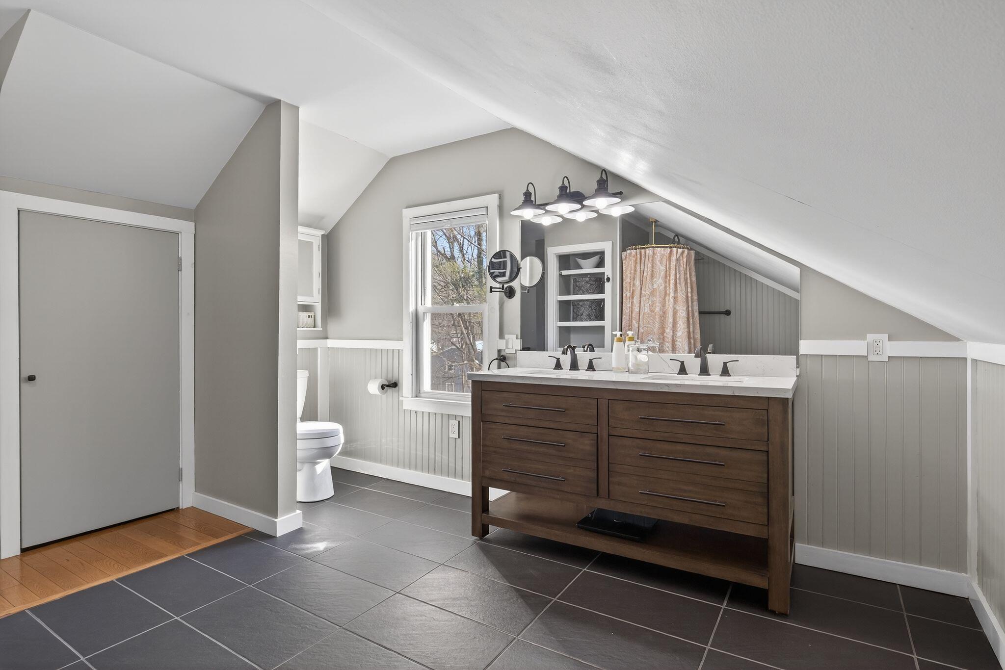 13 Cross Street Kittery ME 03904