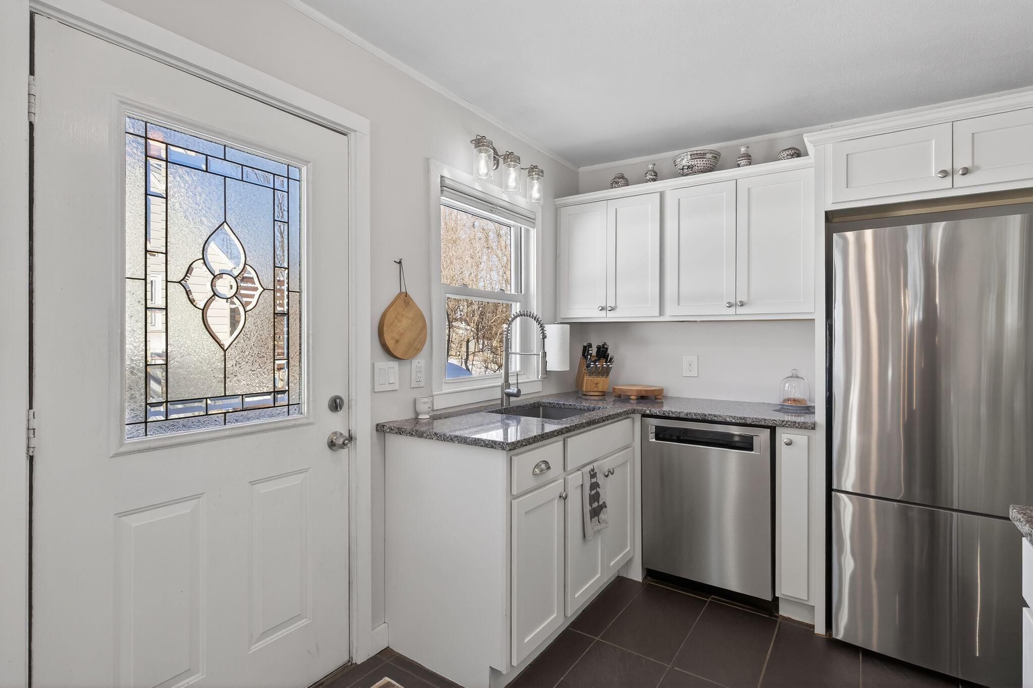 13 Cross Street Kittery ME 03904