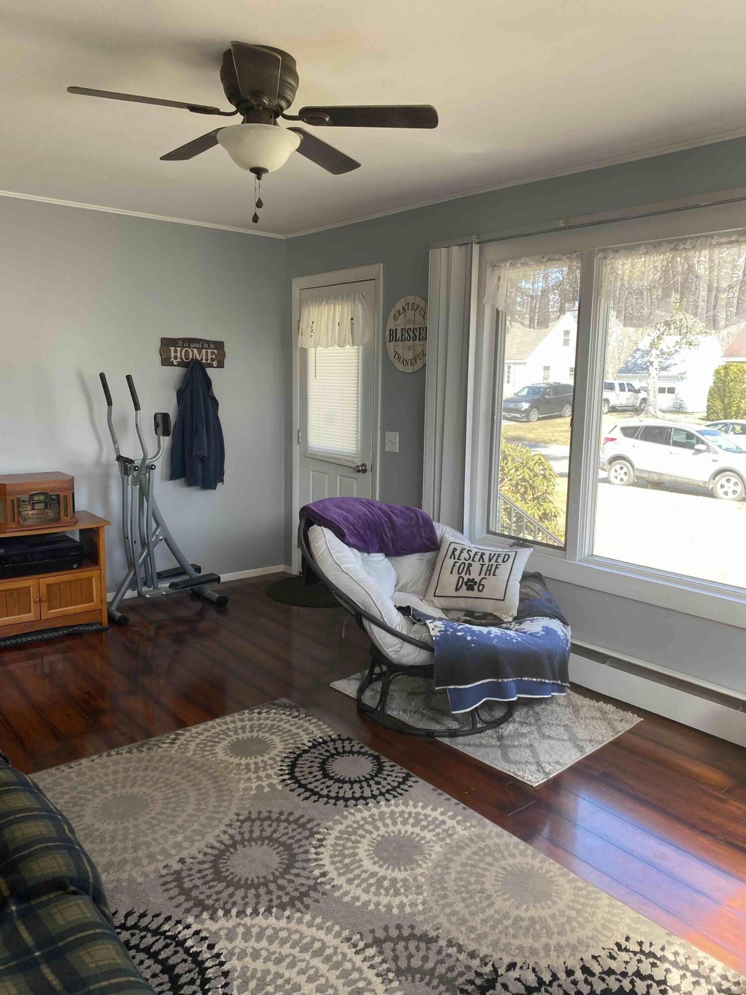 15 Floyd Street Brewer ME 04412