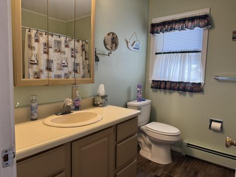 15 Floyd Street Brewer ME 04412