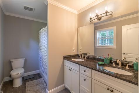 131 Comins Lane Eddington ME 04428