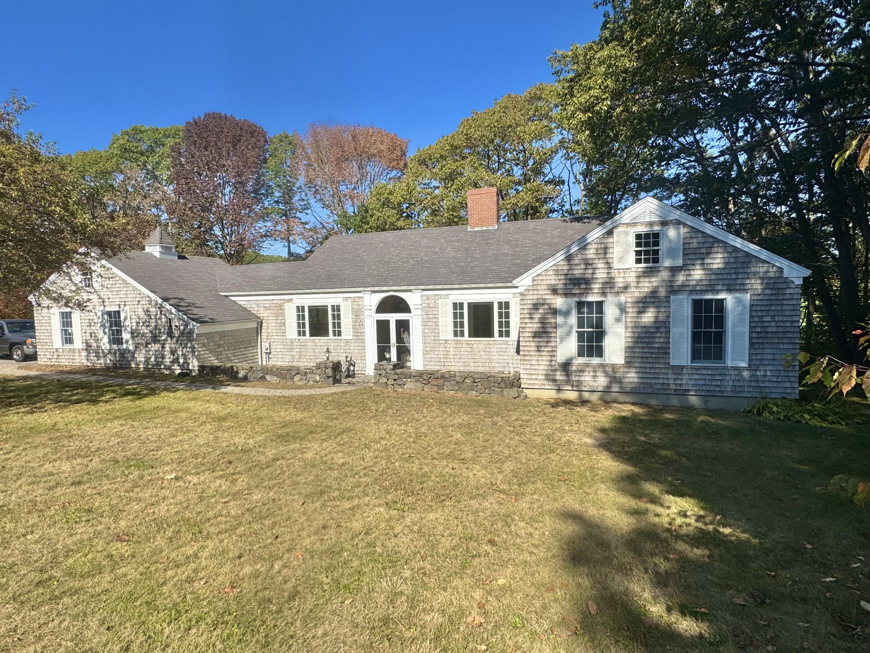 10 Pheasant Hill Road Cape Elizabeth ME 04107