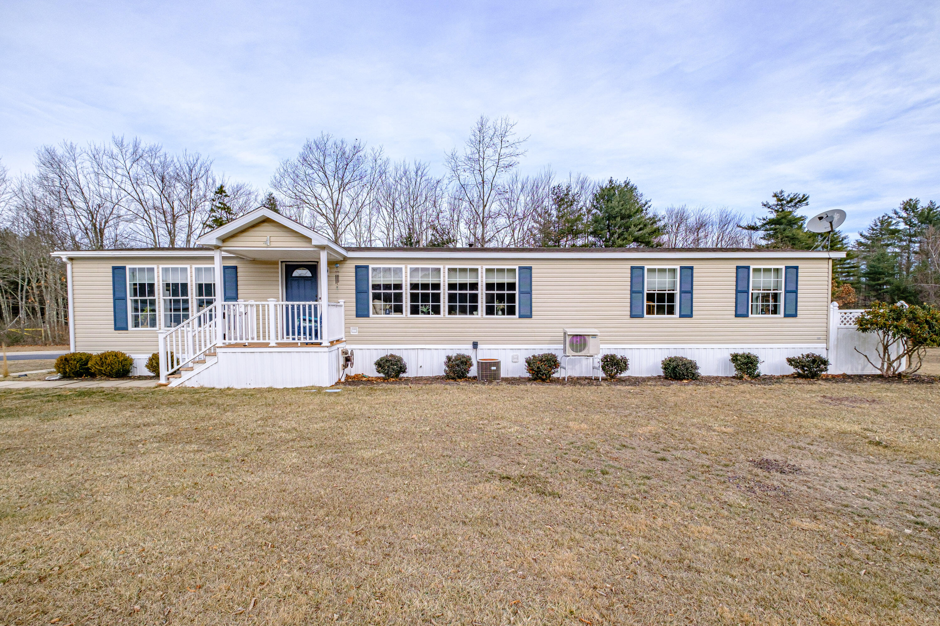 26 Heather Lane Alfred ME 04002