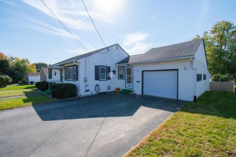 25 Turgeon Street Lewiston ME 04240