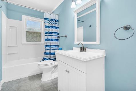 231 Central Avenue Lewiston ME 04240