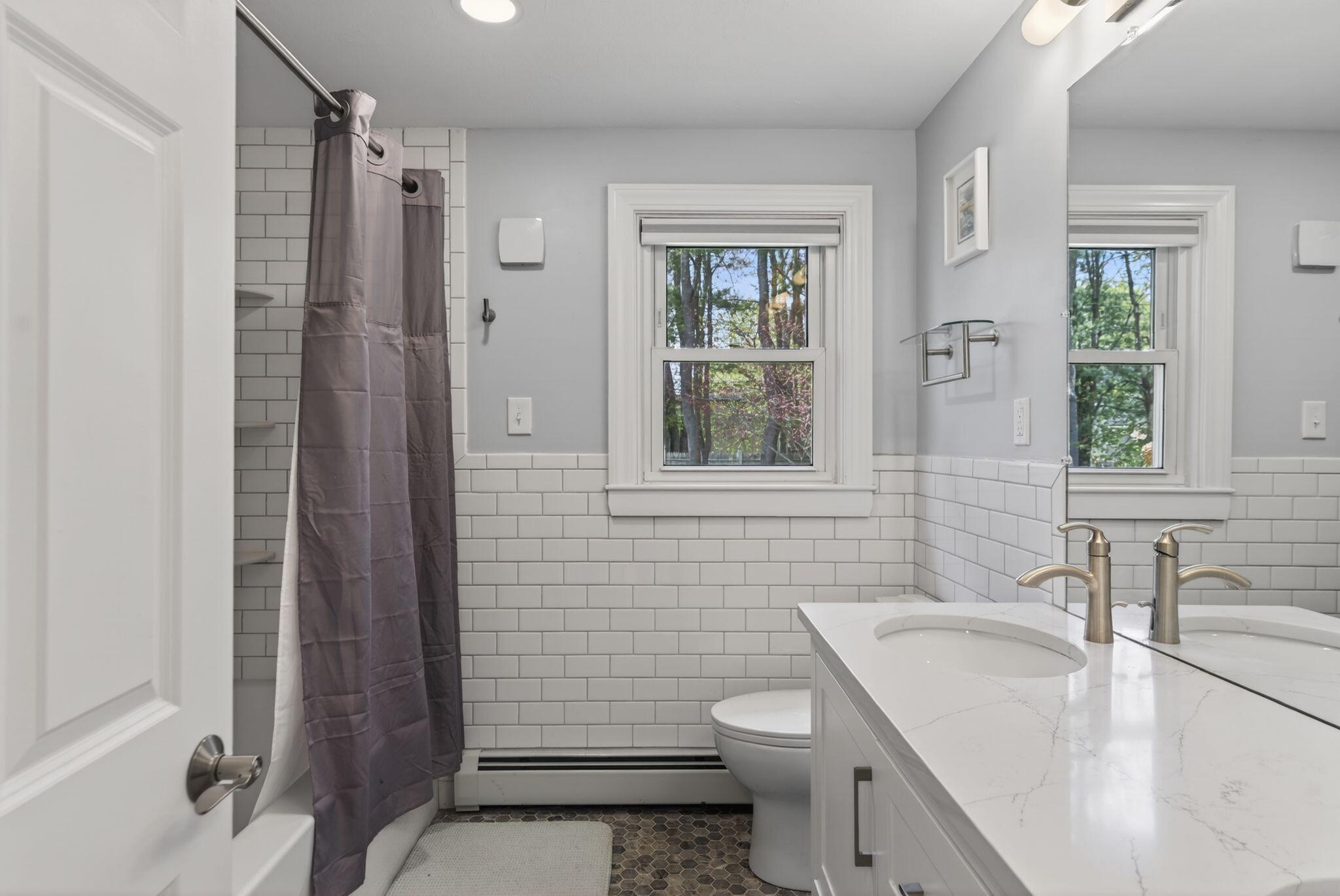 3 Whitney Road Falmouth ME 04105