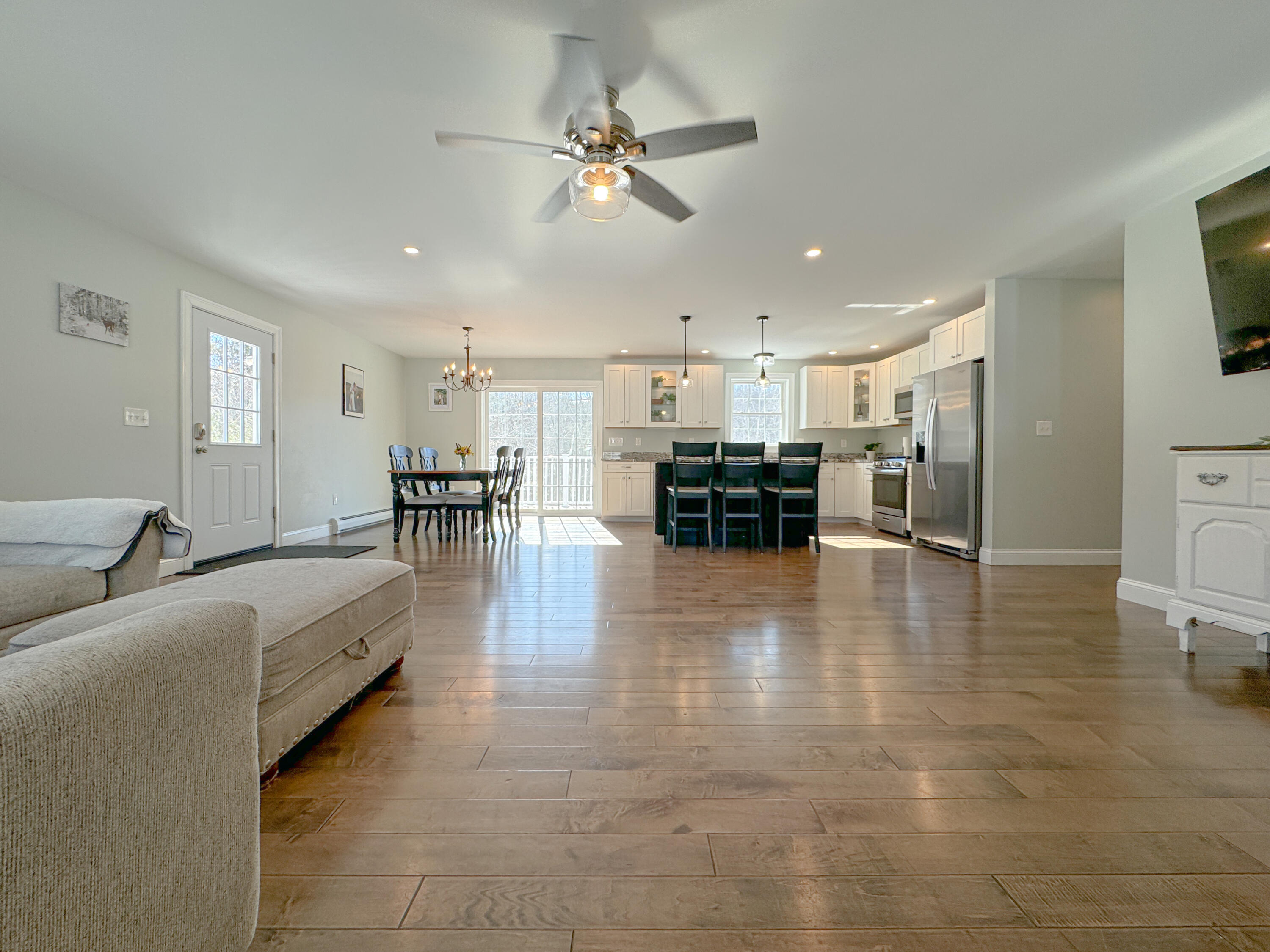 33 Dora Lane Limerick ME 04048