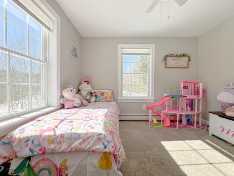 33 Dora Lane Limerick ME 04048