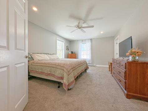 33 Dora Lane Limerick ME 04048