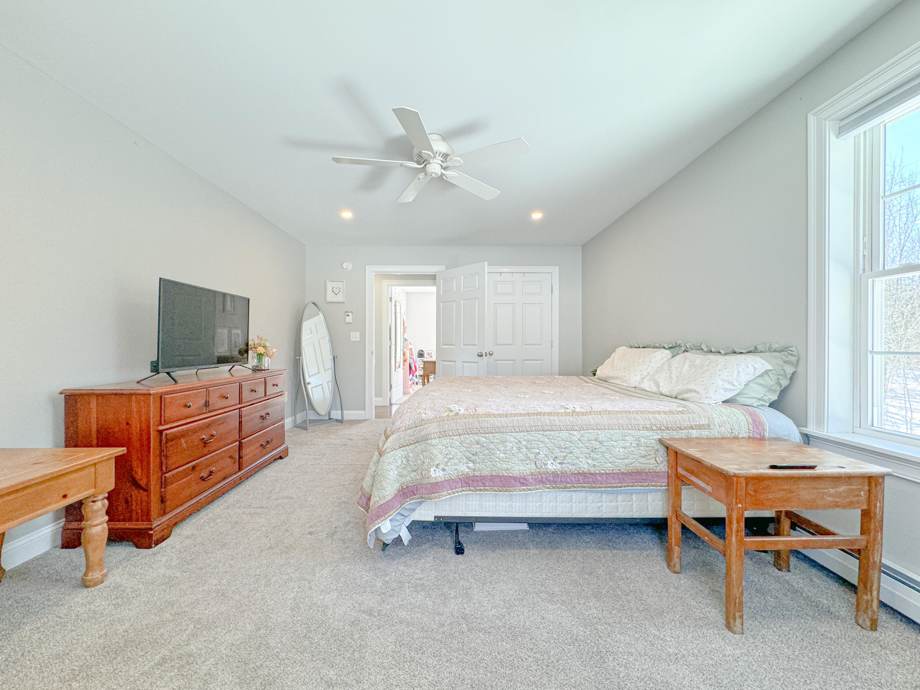 33 Dora Lane Limerick ME 04048