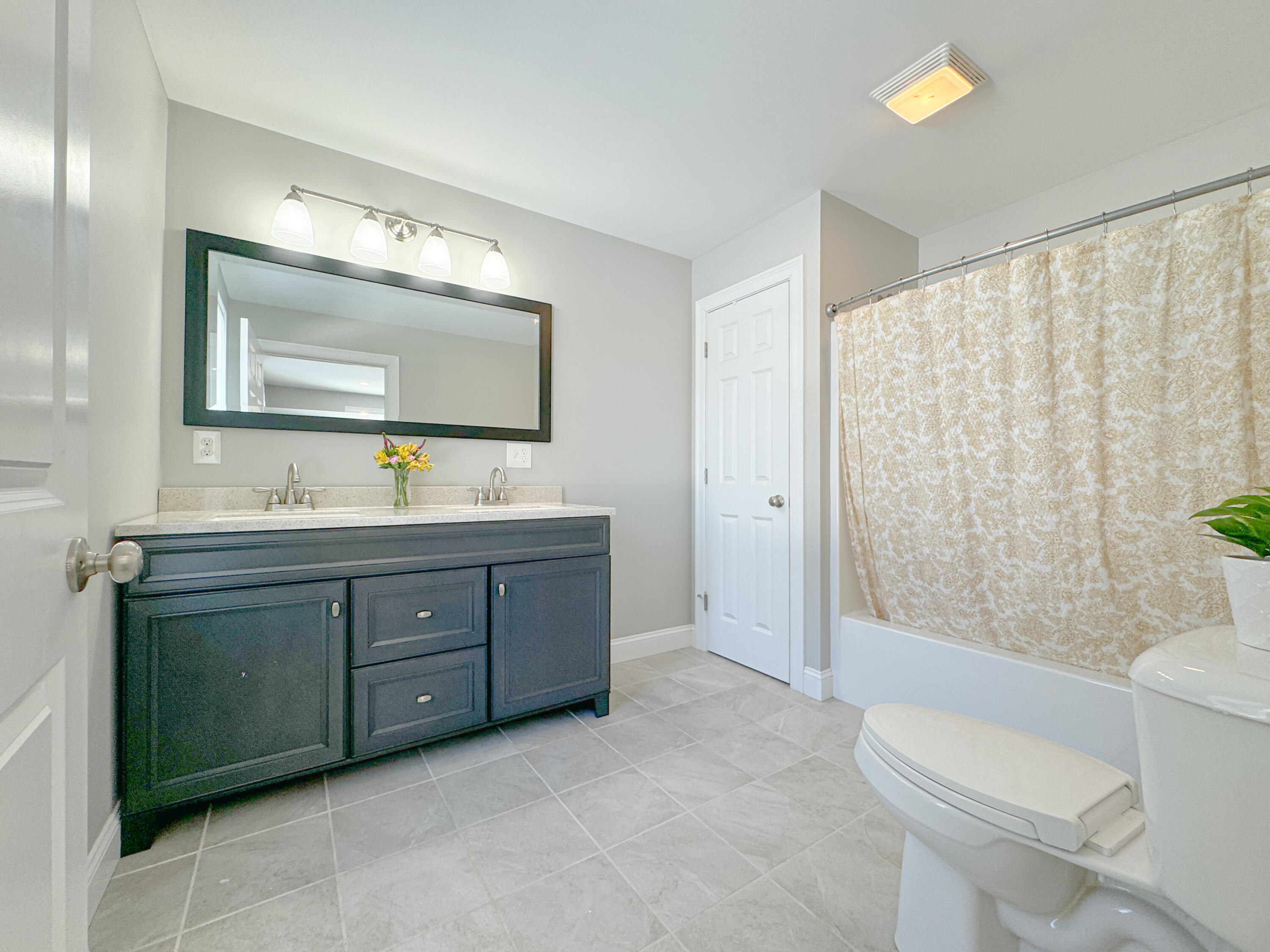 33 Dora Lane Limerick ME 04048