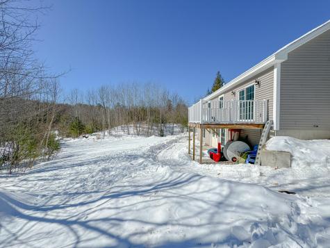 33 Dora Lane Limerick ME 04048