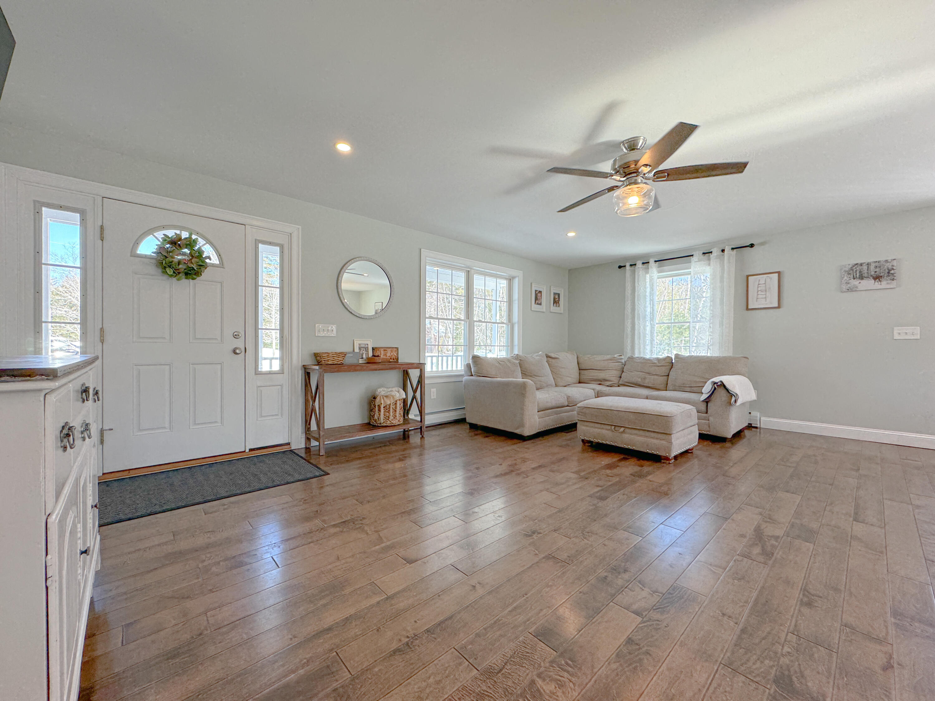 33 Dora Lane Limerick ME 04048