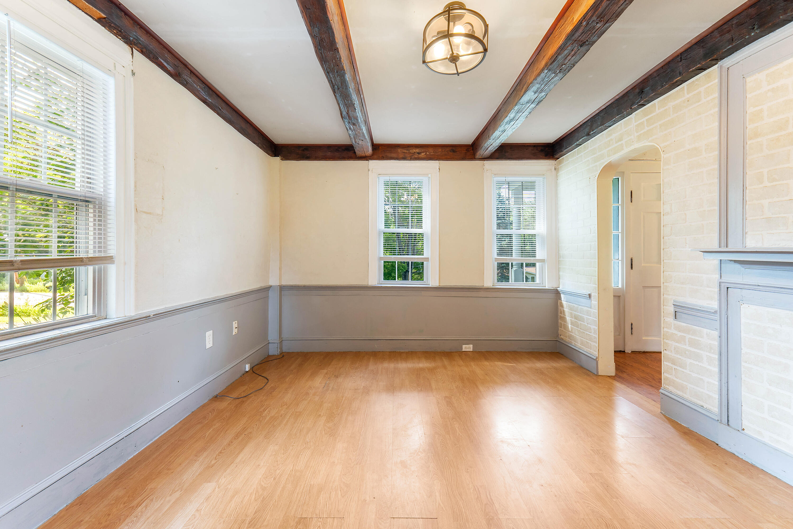 496 Litchfield Road Farmingdale ME 04344