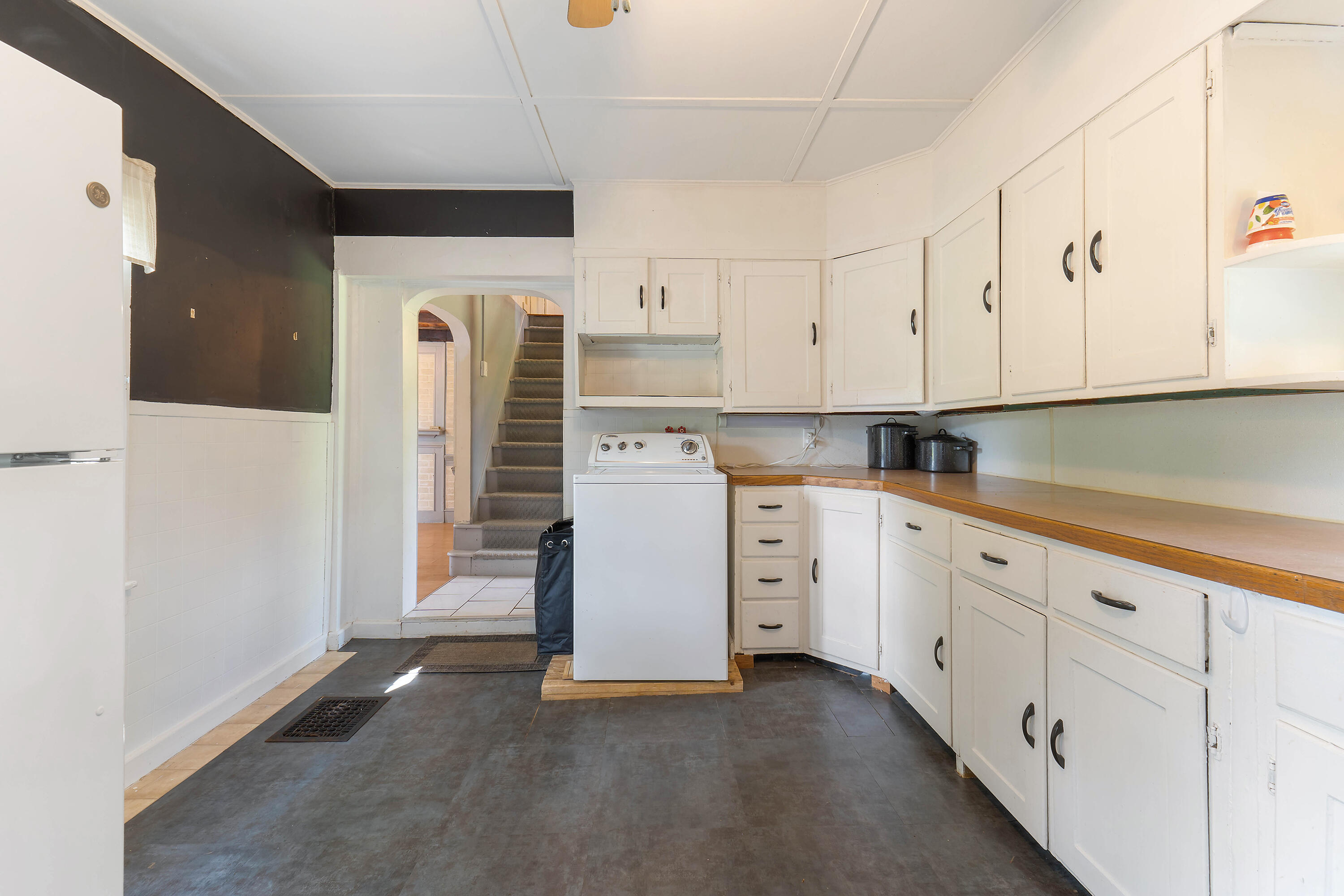 496 Litchfield Road Farmingdale ME 04344