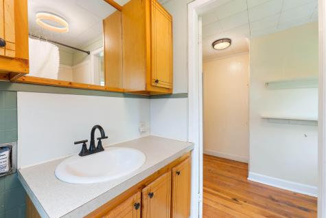 496 Litchfield Road Farmingdale ME 04344