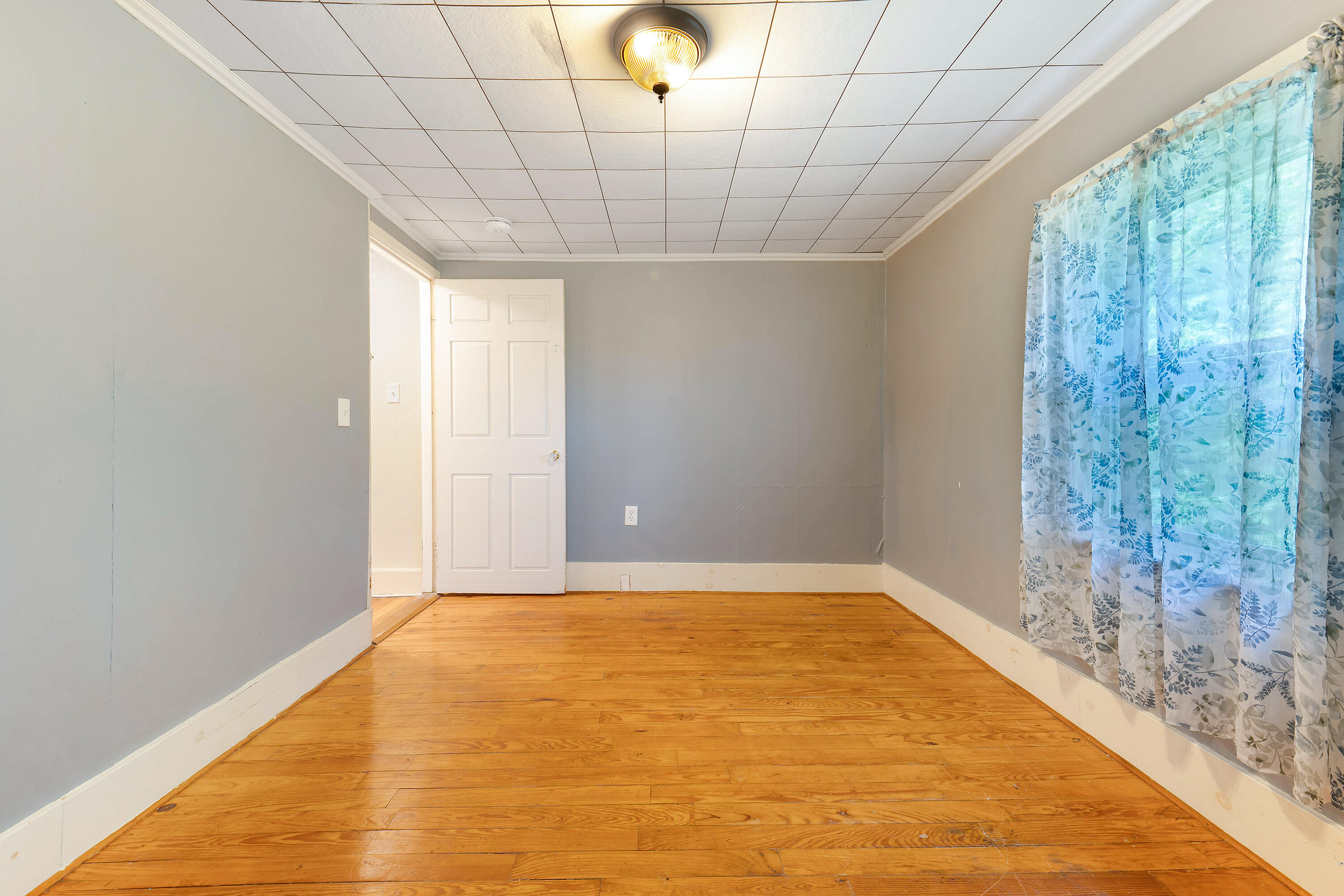 496 Litchfield Road Farmingdale ME 04344