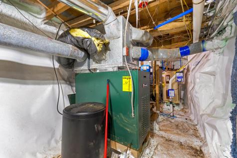 496 Litchfield Road Farmingdale ME 04344