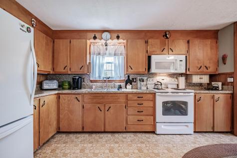 256 Sligo Road Yarmouth ME 04096