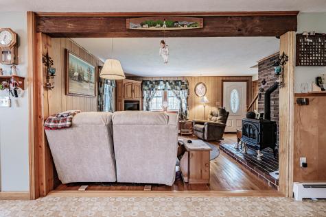 256 Sligo Road Yarmouth ME 04096