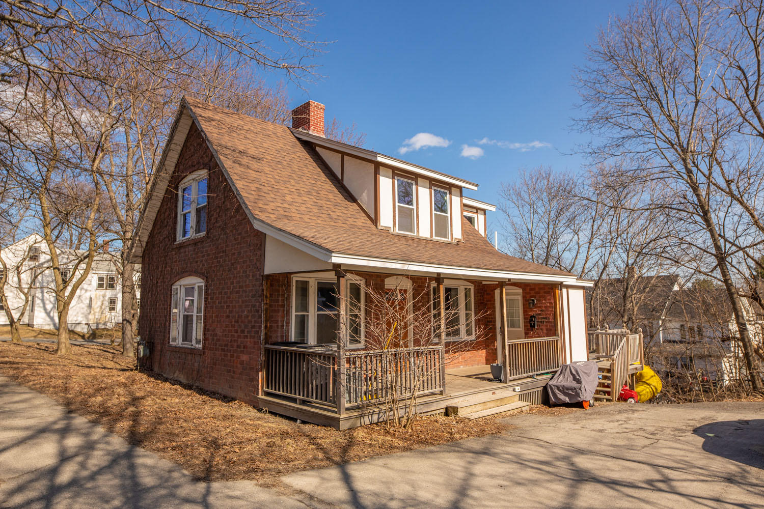 353 N Main Street Brewer ME 04412