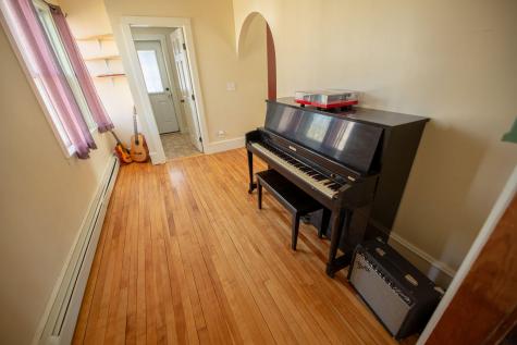 353 N Main Street Brewer ME 04412