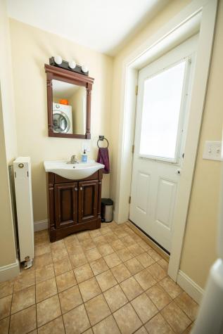 353 N Main Street Brewer ME 04412