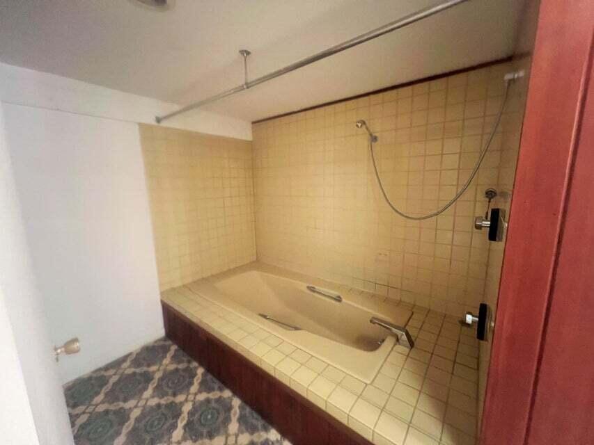 32 Woods Road Owls Head ME 04854