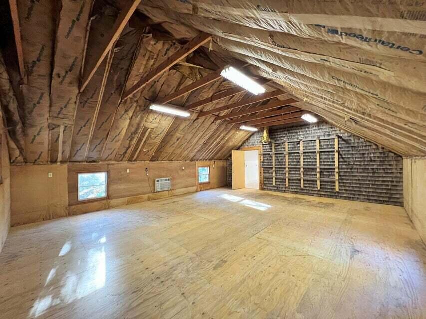 32 Woods Road Owls Head ME 04854