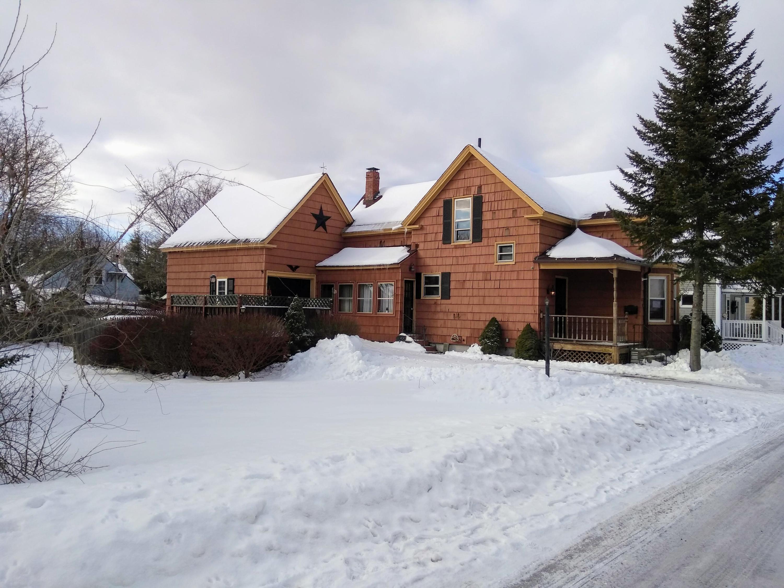 17 Green Street Lewiston ME 04240