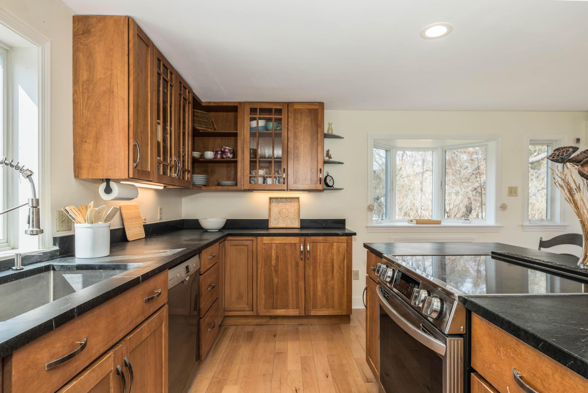 81 Goodwin Road Kittery ME 03905
