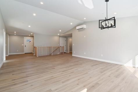 17 Johnson Farm Road Buxton ME 04093