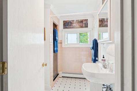 709 High Street Bath ME 04530