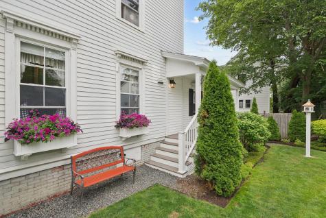 709 High Street Bath ME 04530