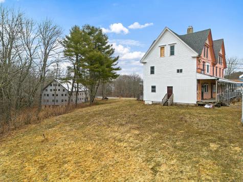 1135 E Pittston Road Pittston ME 04345