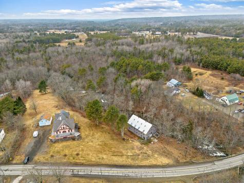 1135 E Pittston Road Pittston ME 04345