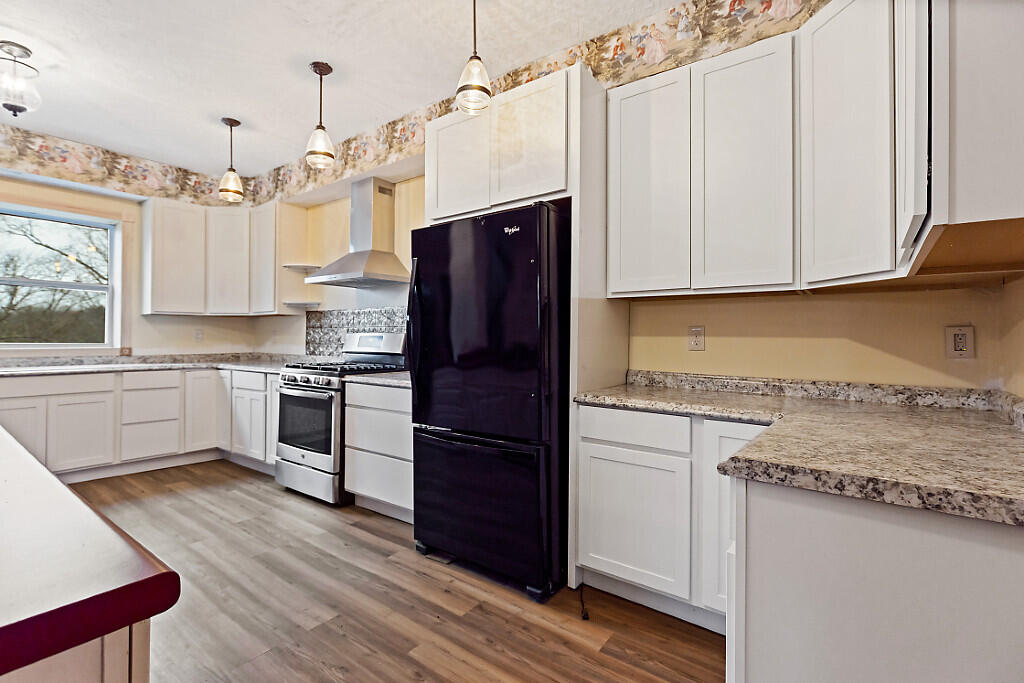 1135 E Pittston Road Pittston ME 04345