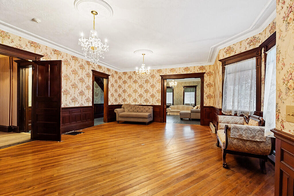 1135 E Pittston Road Pittston ME 04345