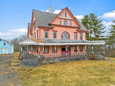 1135 E Pittston Road Pittston ME 04345