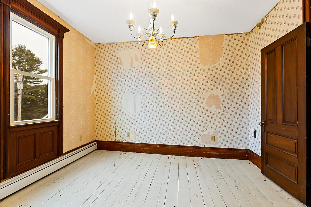 1135 E Pittston Road Pittston ME 04345