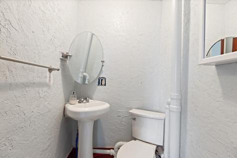 1135 E Pittston Road Pittston ME 04345