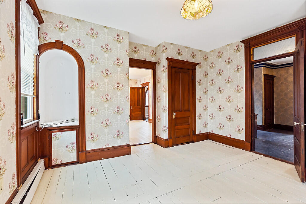 1135 E Pittston Road Pittston ME 04345