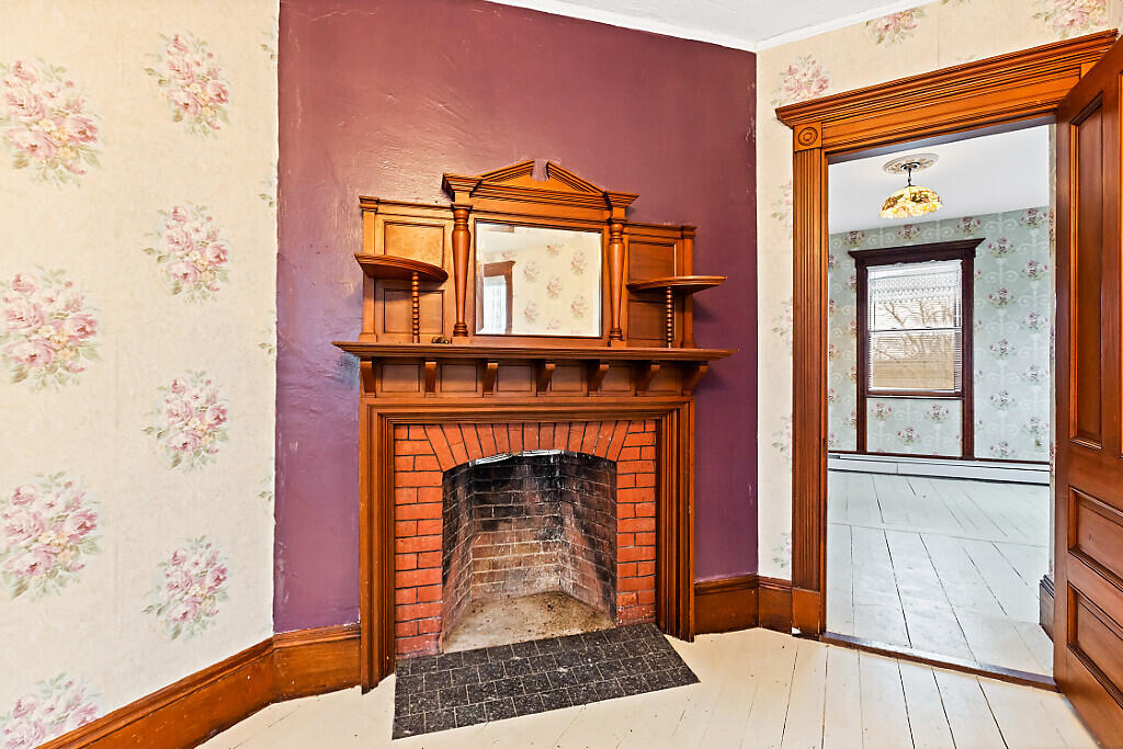 1135 E Pittston Road Pittston ME 04345