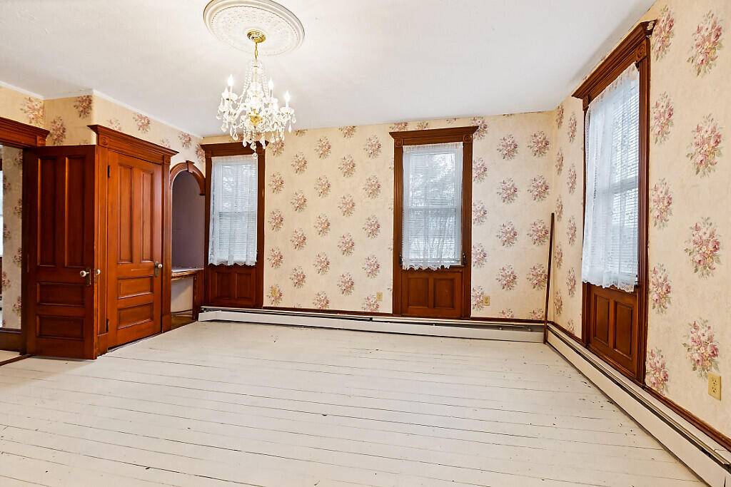 1135 E Pittston Road Pittston ME 04345